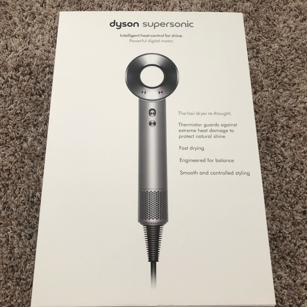 Dyson Supersonic Hair Dryer & Storage Bag